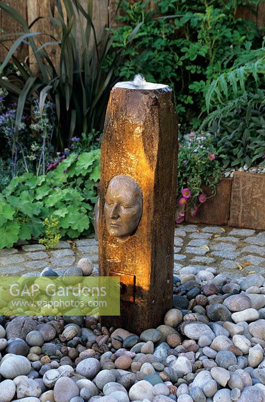 Sculptural Water feature in Hampton Court Show Garden 