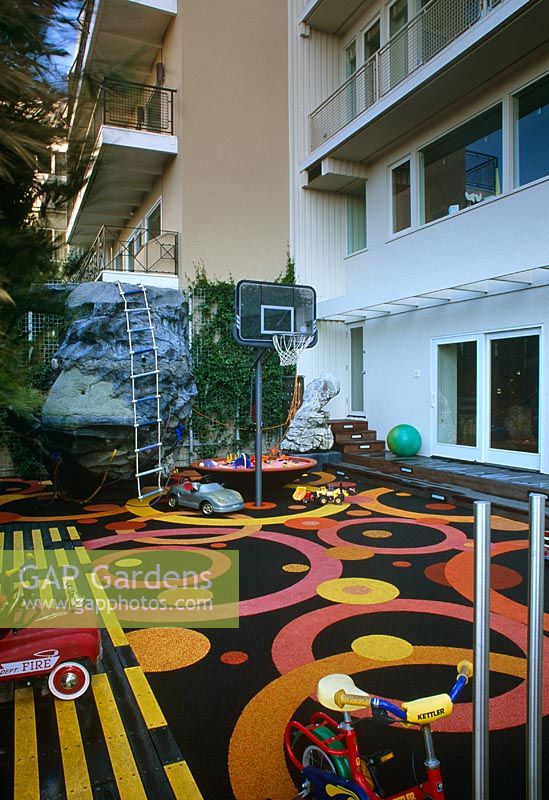 Contemporary imaginitive childrens play area - San Francisco, USA