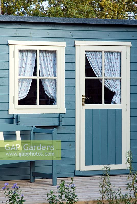 GAP Gardens - Newly painted garden house/shed with ...