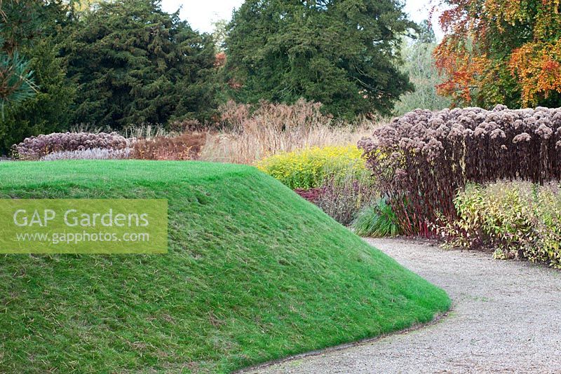 GAP Gardens - A grass mound and gravel path border in the ...