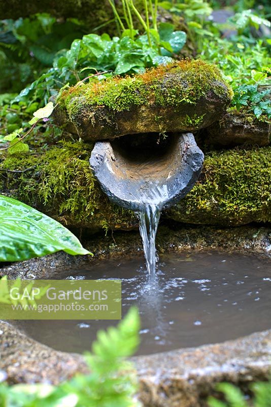 Water feature in the 'Hae-woo-so (Emptying One's Mind)' garden - Best Artisan Garden, RHS Chelsea Flower Show 2011 