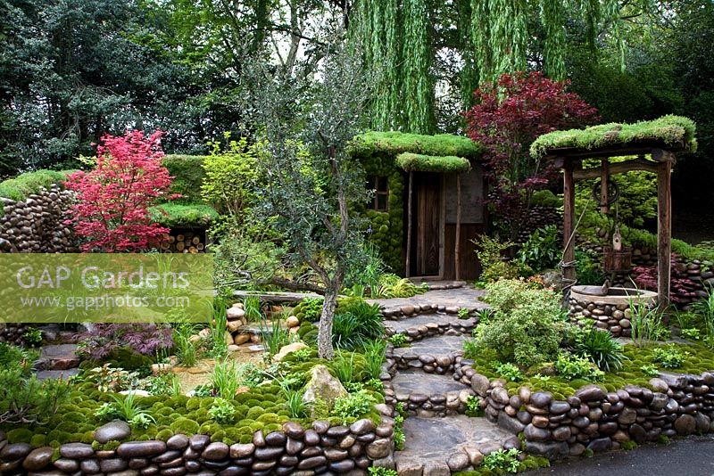 Satoyama Life, Designer Kazuyuki Ishihara, Sponsors Ishihara Kazuyuki Design Laboratory. A garden to show living in harmony with nature