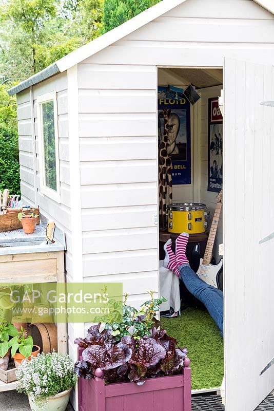 Garden shed converted to teenage den