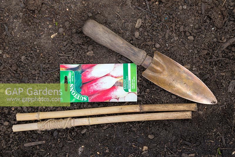 Materials required for sowing Radish 'French Breakfast 3'