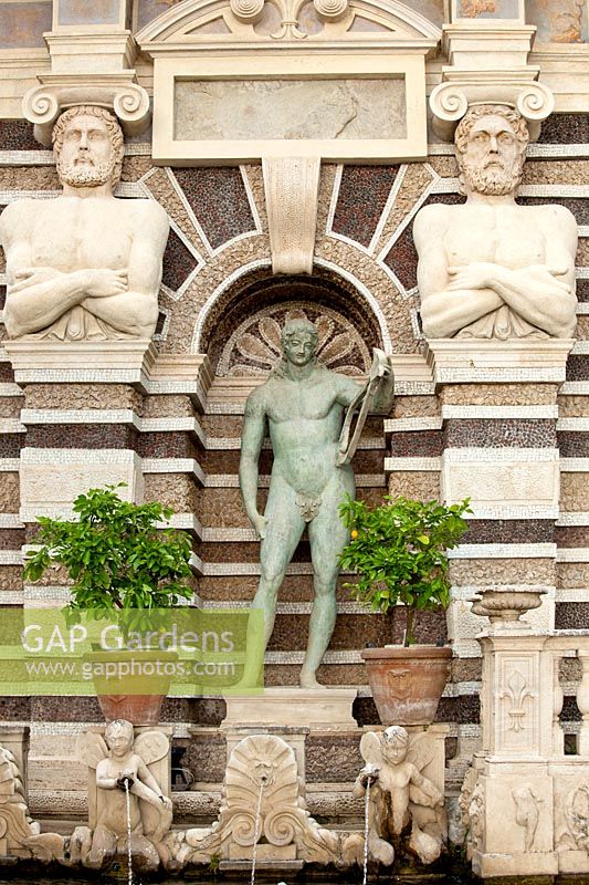 Fontana dell'organo.  Villa d'Este. Tivoli. Rome. Italy