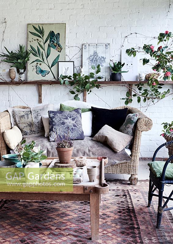 Living room with houseplants at Easter