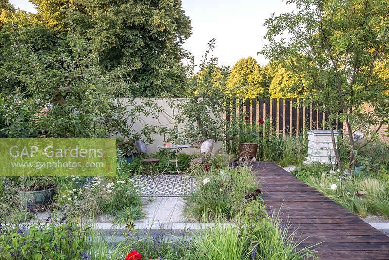 The Style and Design Garden, Sponsored by London Mosaic, CED, Garden Brocante Online, RHS Hampton Court Flower Show, 2018.