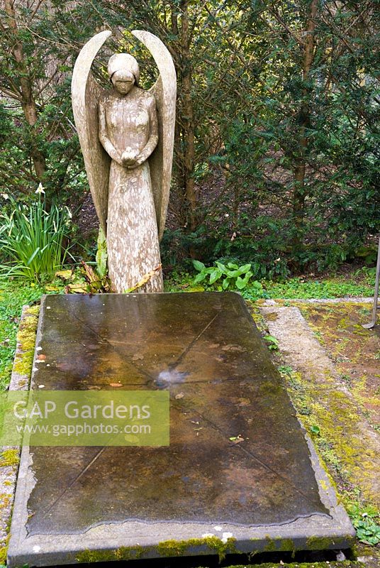 Angel by John Aulman with slate and granite fountain by Matt Robinson. Caervallack Farm, St Martin, Helston, Cornwall, UK