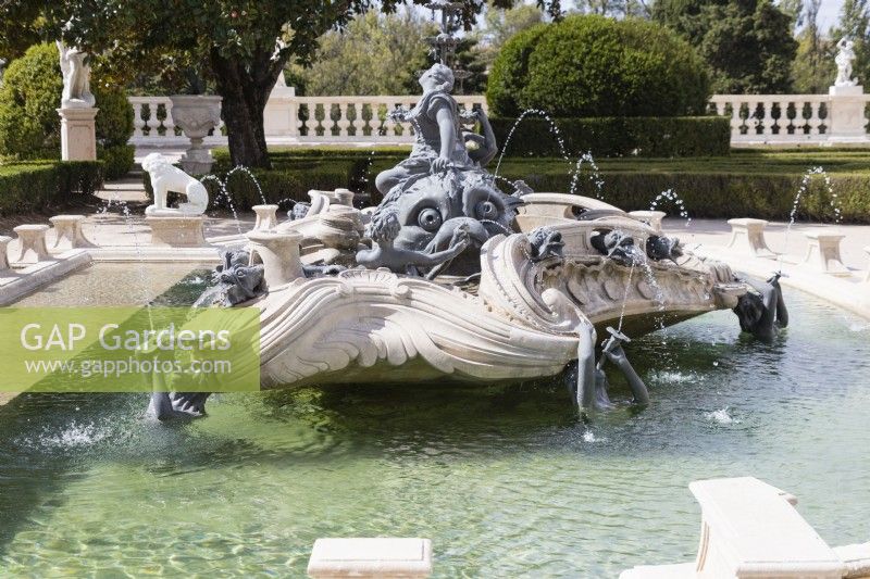 Fountain and pool in the Pensil Garden. Queluz, Lisbon, Portugal, September. 