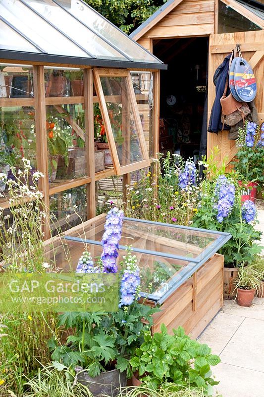 Greenhouse with cold frame 