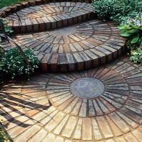 Semi-circular brick steps