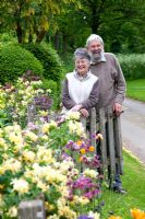 Carol and Malcolm Skinner - Eastgrove Cottage Garden