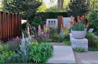 Arcitectural and sculptural corten steel screens - The Daily Telegraph Garden, Best in Show, Gold medal winner, Chelsea Flower Show 2010 
