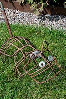 Garden sculpture of rusty metal Cat. 