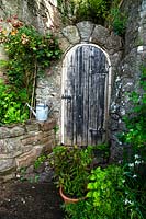 Garden Outhouse - Tudor cottage, North Wales