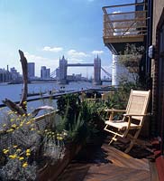 private river balcony garden London Design Steven Crisp