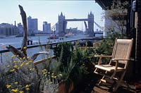 private river balcony garden London Design Steven Crisp