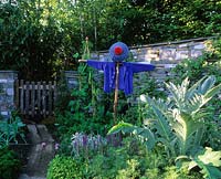 Chelsea Flower Show 1999 design Jacquie Gordon scarecrow in vegetable garden