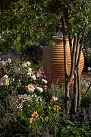  Best of Both Worlds Garden, Sponsored by BALI, RHS Hampton Court Palace Flower Show, 2018.