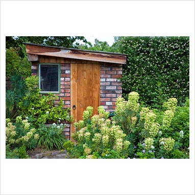 &amp; Plant Picture Library - Garden shed - Breedenbroek, New Zealand ...