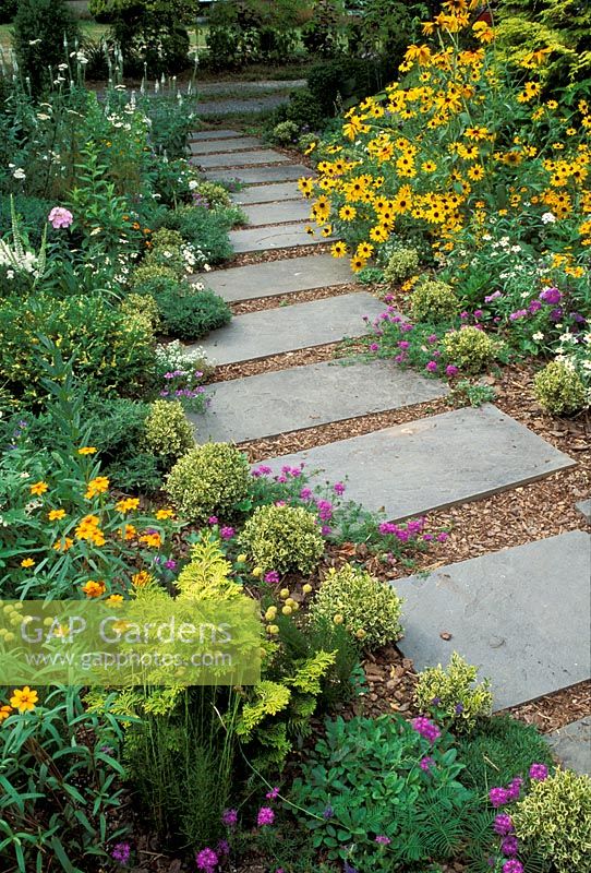 Path with stepping stones in gravel