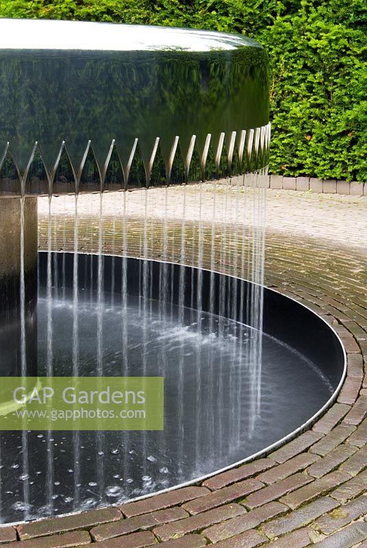 Contemporary 'Meniscus' water sculpture in The Serpent Garden at The Alnwick Garden