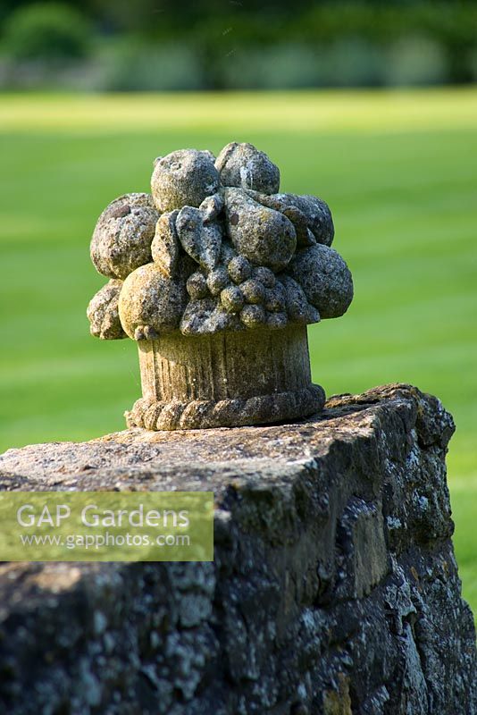 Stone ornament - The Old Rectory, Haselbech, Northamptonshire
