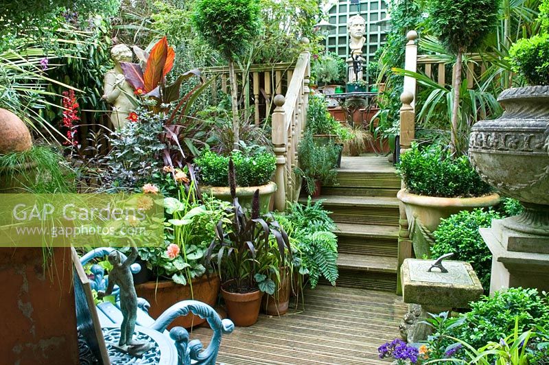 Smallest garden in the NGS at 20ft x 18ft -28 Kensington Road, St.George, Bristol