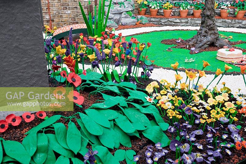 The Paradise in Plasticine Garden - Special letter winner for Urban Garden at RHS Chelsea Flower Show 2009 