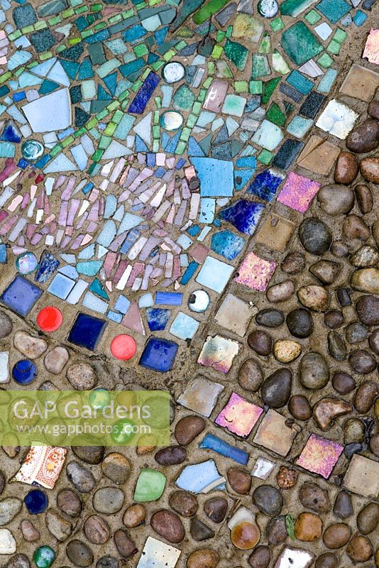 Mosaic paving detail