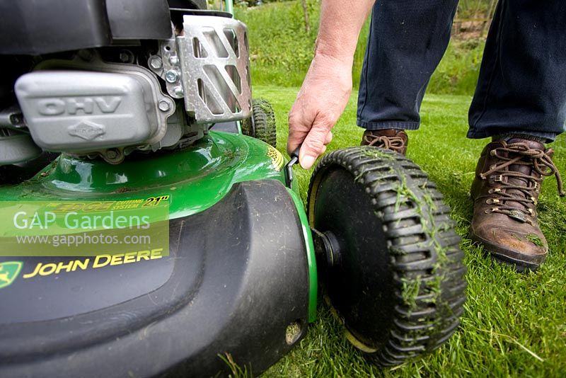 Mowing with a rotary mulching mower