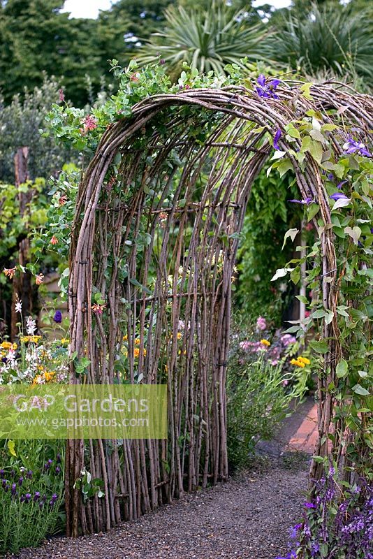 The Growing Schools Garden, Learning outside the Classroom' - RHS Hampton Court Flower Show 2007 