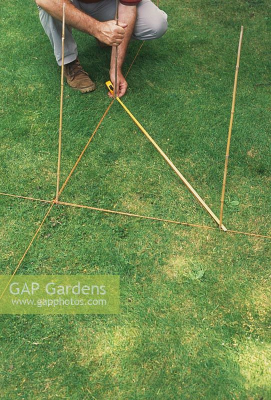 Step by step guide to measuring up a garden. To make sure that your measurements and lines are square, mark out a right-angled triangle. This will ensure that all your lines are straight and in proportion.