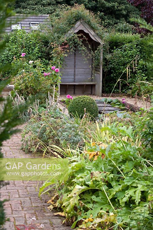 Courtyard Garden, Barnsdale Garden