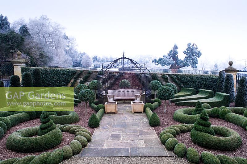 Bourton House Garden, Bourton-on-the-Hill, Moreton-in-Marsh, Gloucestershire