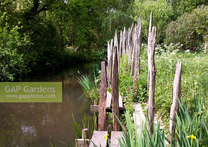 River board walk, on the River Wey - Tilford Cottage, Surrey