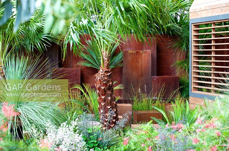 'The Australian Garden presented by the Royal Botanic Gardens Melbourne' - Gold Medal Winner, RHS Chelsea Flower Show 2011 