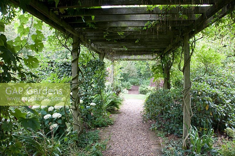 Rose Garden, Barnsdale Gardens