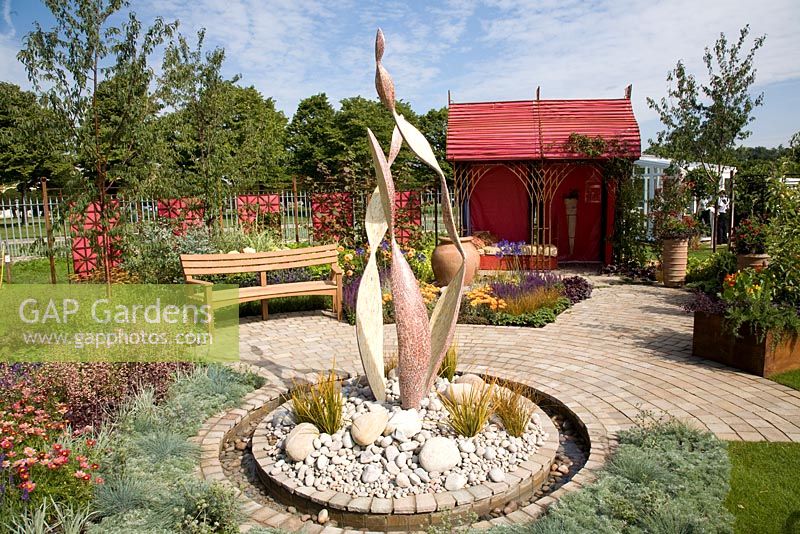 Loros Hospice Garden of Light and Reflection - Hampton Court Flower Show 2011 . Dejardin design with Lyndon Landscapes Silver.