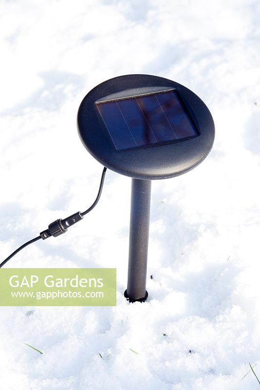 Solar cell for solar powered Christmas lights