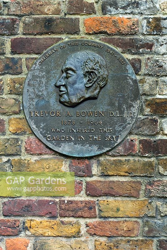 Plaque of Trevor Bowen at The Roof Gardens, Kensington