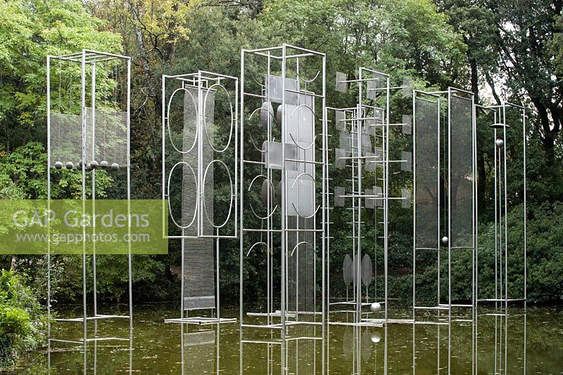 Modern sculpture in pond at Celle art garden 