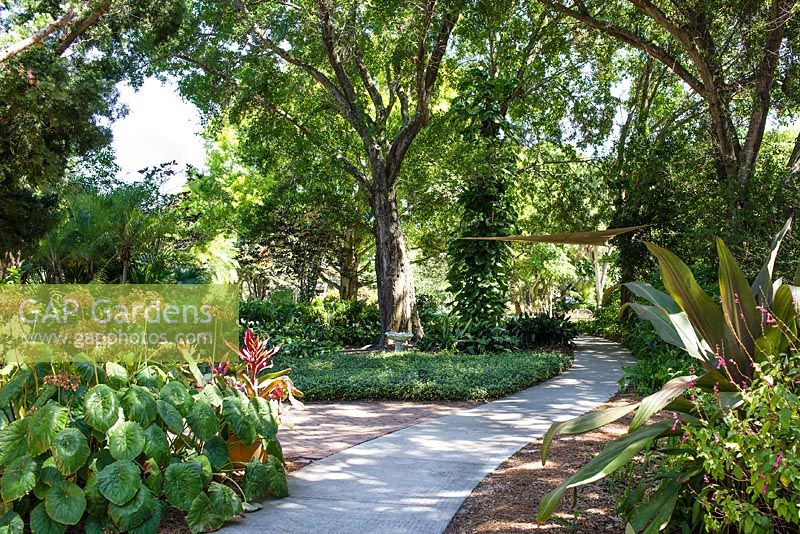 Gap Gardens Heathcote Botanical Gardens Feature By Amy Vonheim