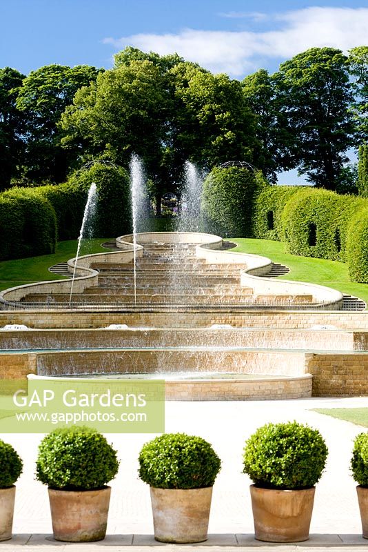 The gran cascade. Alnwick garden. UK