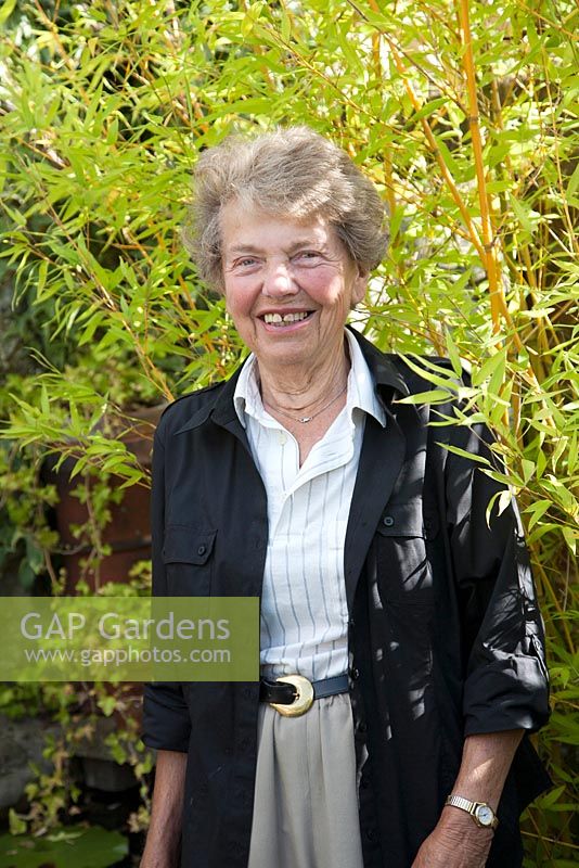 Portrait of the owner - NGS garden Oxsetton