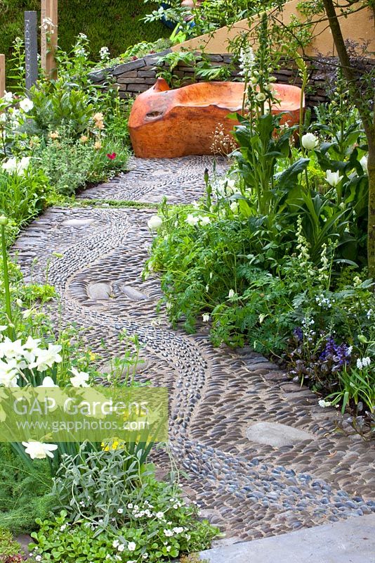 Get Well Soon Garden with curved pebble path