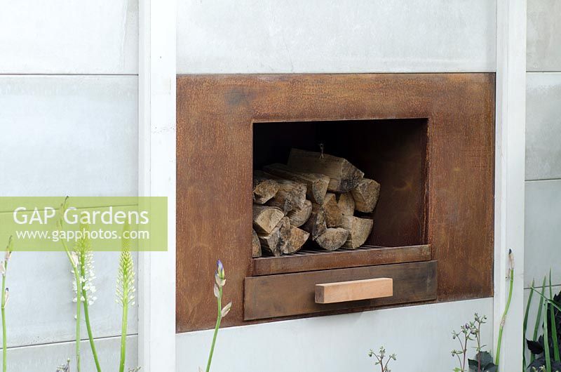 Outdoor wall oven - RHS Chelsea Flower Show 2013