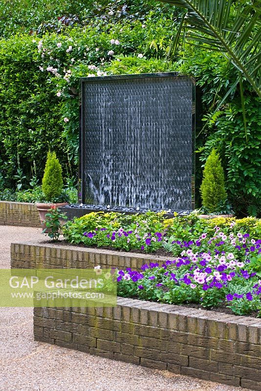 Silver wall water feature