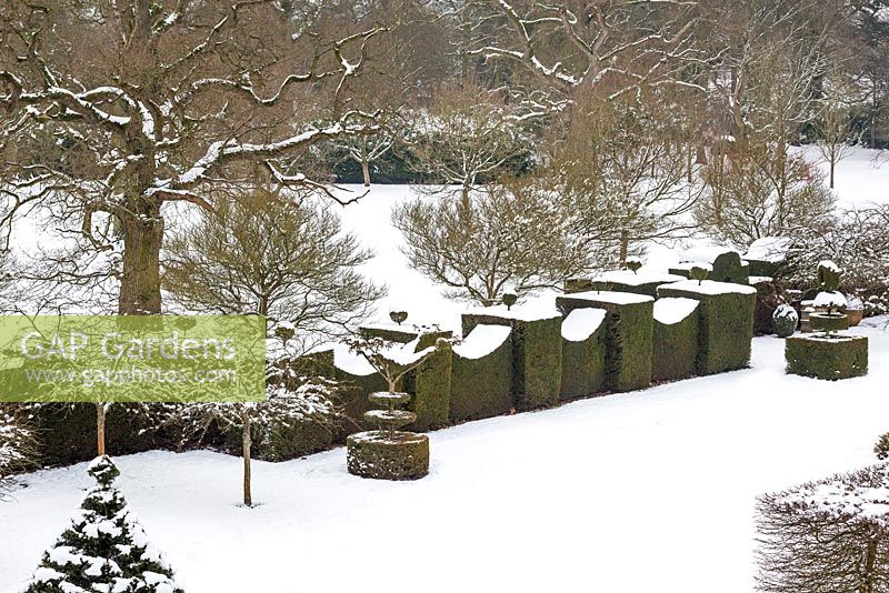 Highgrove Garden in snow,  January 2013
