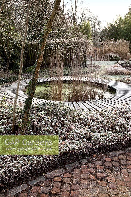 Circular pond design at Broadview Gardens, Hadlow College, Kent. 